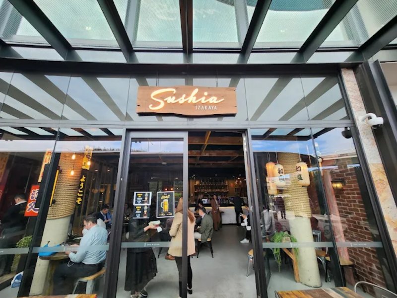 Sushia Sushi Roll & Fresh Bar