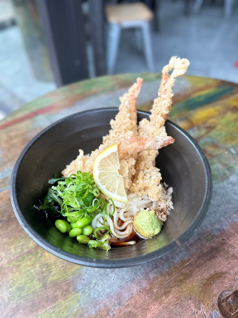 Sushia Sushi Roll & Fresh Bar photo 7