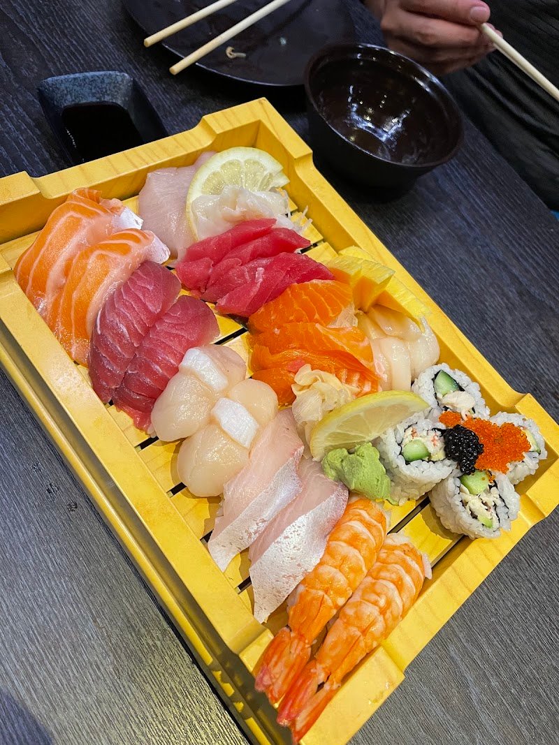 WAKUDA JAPANESE RESTAURANT photo 3