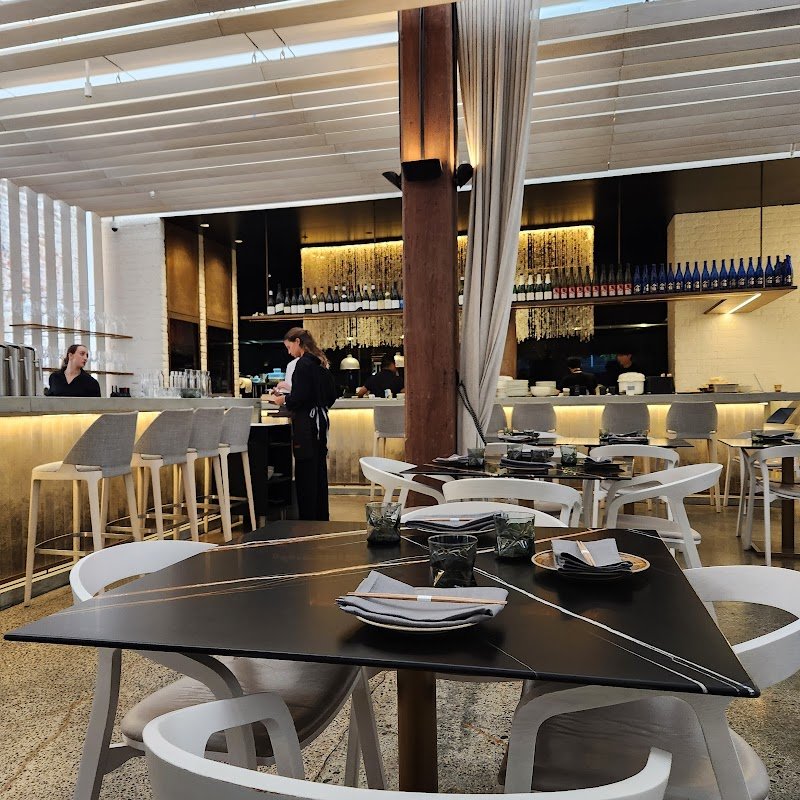 Kuro Bar & Dining photo 5